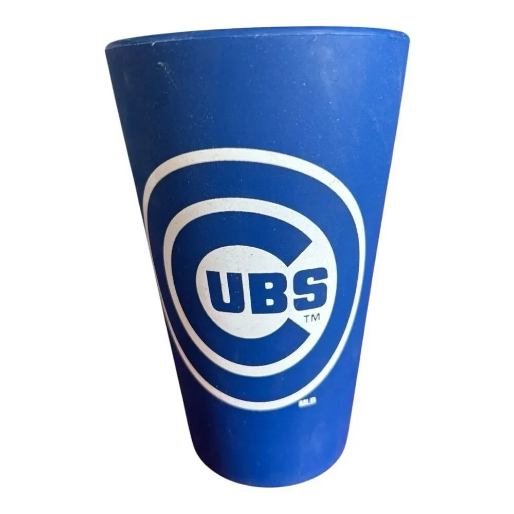 CHICAGO CUBS BLUE And White 16 OZ SILICONE PINT GLASS NEW WINCRAFT 2 Glasses